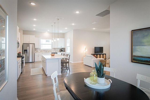 249 Treadwell LN, Kyle, TX 78640