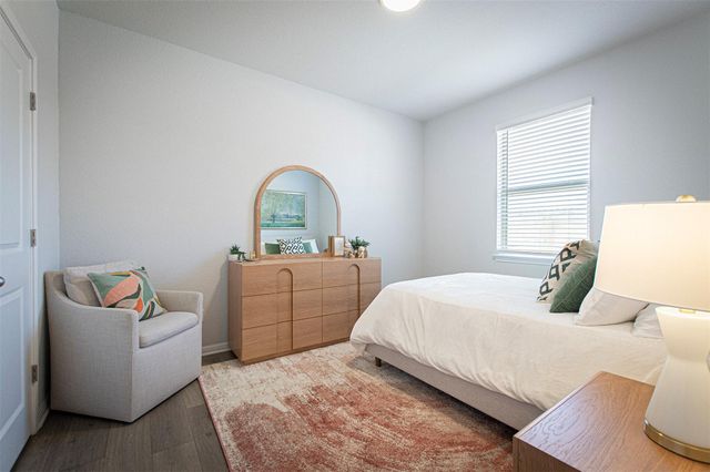 249 Treadwell LN, Kyle, TX 78640