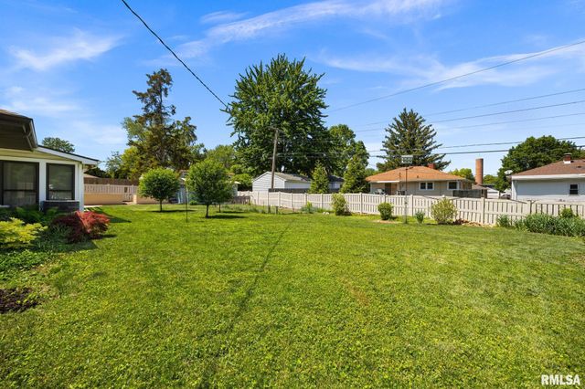 505 W MERLE Lane, Peoria, IL 61604