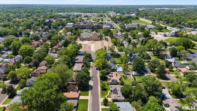 505 W MERLE Lane, Peoria, IL 61604