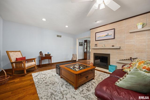 505 W MERLE Lane, Peoria, IL 61604