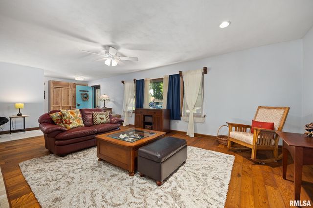 505 W MERLE Lane, Peoria, IL 61604