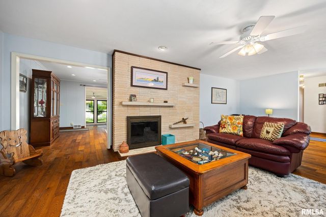 505 W MERLE Lane, Peoria, IL 61604