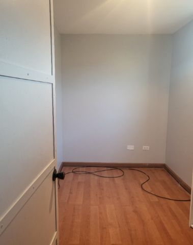 3841 S Lowe Avenue, Chicago, IL 60609