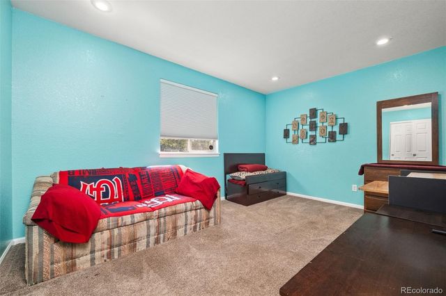 729 Mathews Circle, Erie, CO 80516