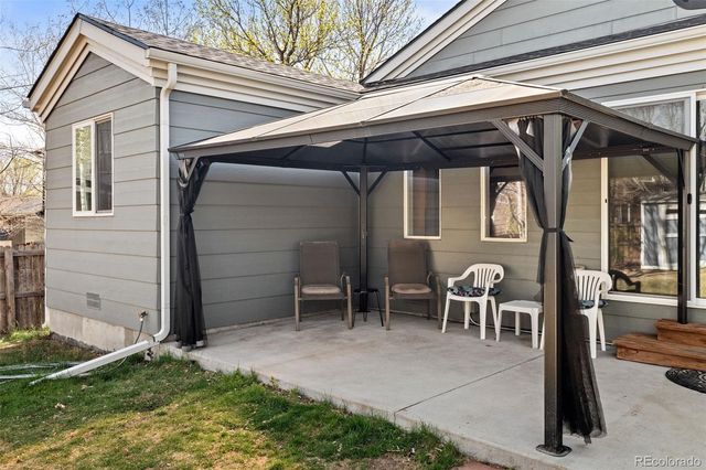 729 Mathews Circle, Erie, CO 80516