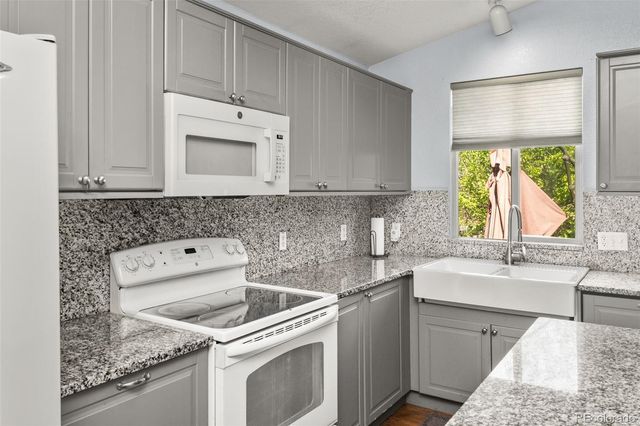 729 Mathews Circle, Erie, CO 80516