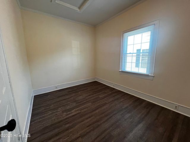 1115 S 9th Street, Wilmington, NC 28401
