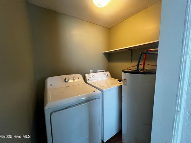 1115 S 9th Street, Wilmington, NC 28401