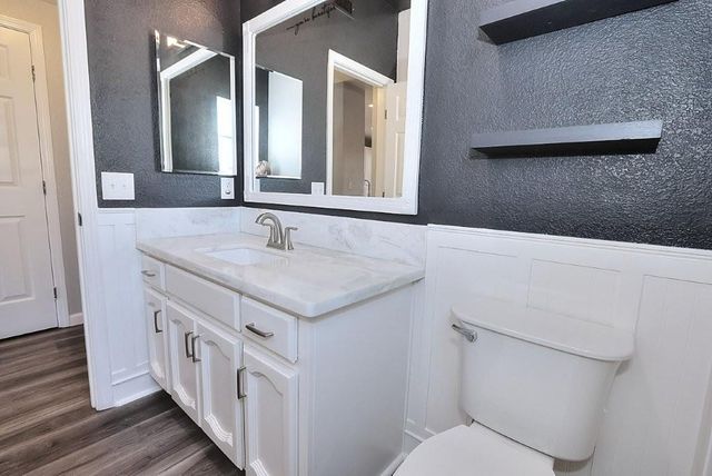 975 Rossburn Way, Galt, CA 95632