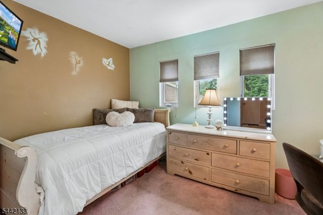 359 Meisel Ave, Springfield Twp., NJ 07081