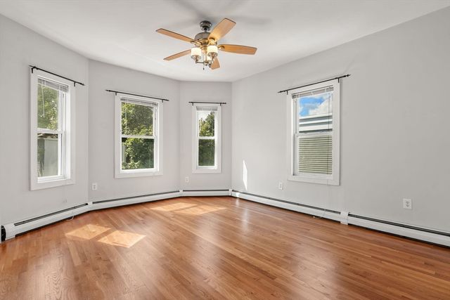 32 Forbes Street, Boston, MA 02130