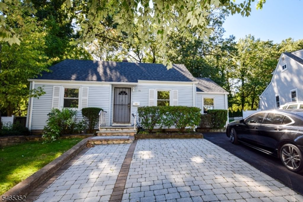 76 Orchard Dr, Clifton City, NJ 07012 — photo 3