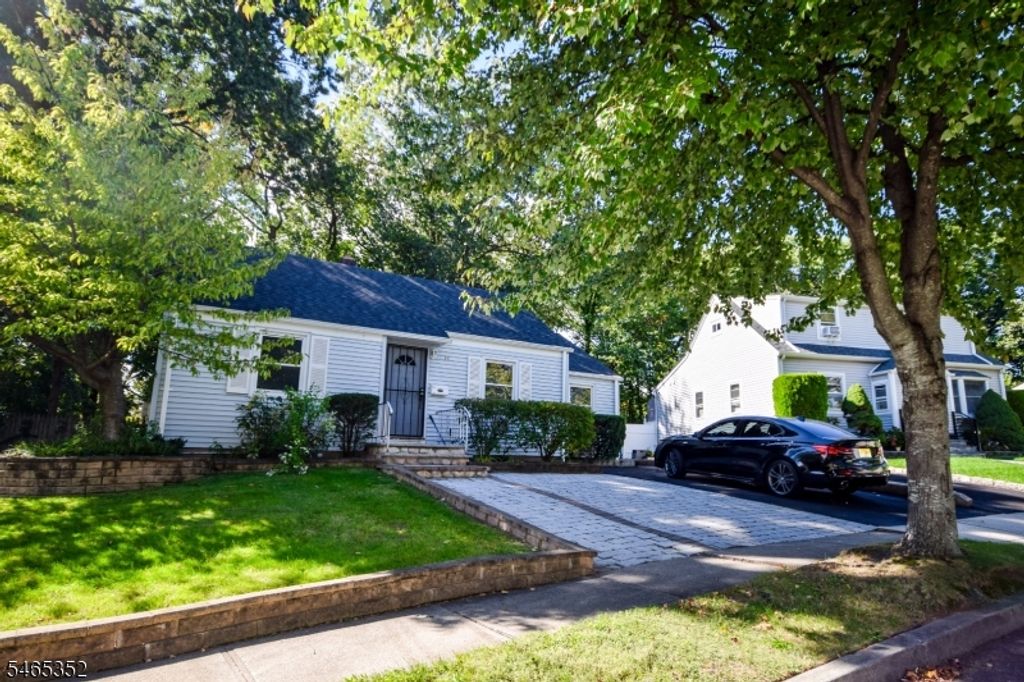 76 Orchard Dr, Clifton City, NJ 07012 — photo 4