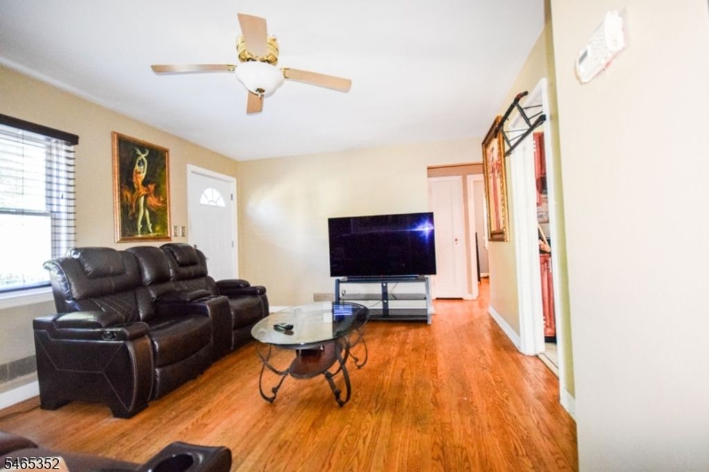 76 Orchard Dr, Clifton City, NJ 07012 — photo 5