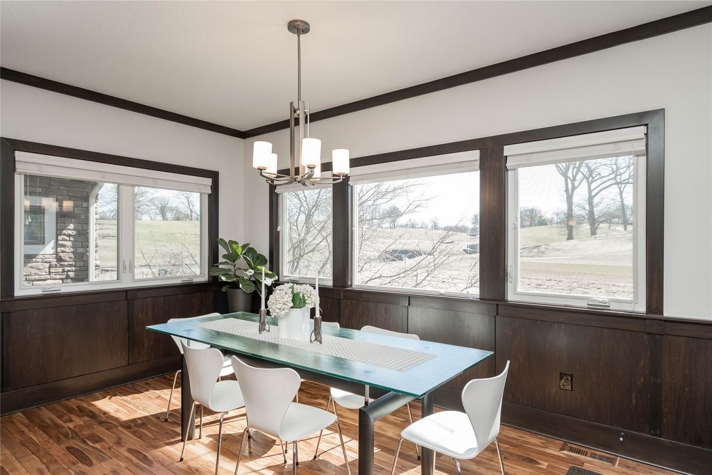 1902 Park Avenue, Des Moines, IA 50315