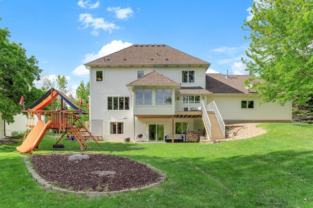 2361 Stone Creek Drive, Chanhassen, MN 55317