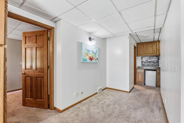 2361 Stone Creek Drive, Chanhassen, MN 55317