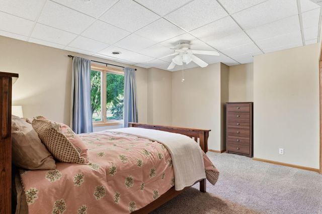 2361 Stone Creek Drive, Chanhassen, MN 55317