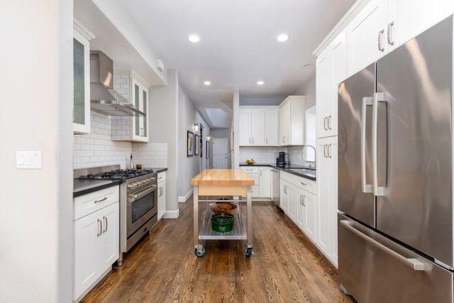 548 Hermosa Avenue, Half Moon Bay, CA 94019