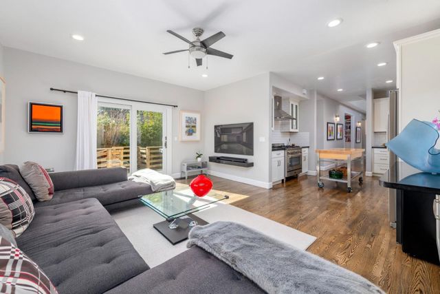 548 Hermosa Avenue, Half Moon Bay, CA 94019