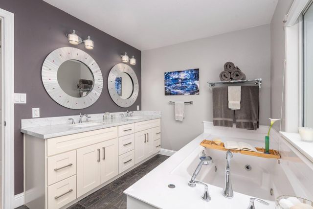 548 Hermosa Avenue, Half Moon Bay, CA 94019