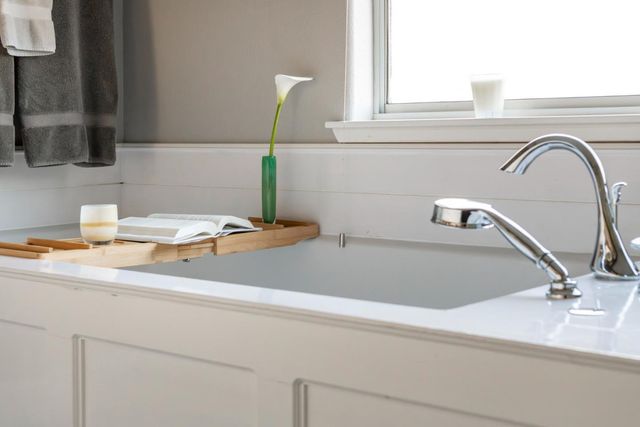 548 Hermosa Avenue, Half Moon Bay, CA 94019