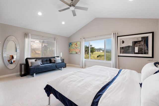 548 Hermosa Avenue, Half Moon Bay, CA 94019