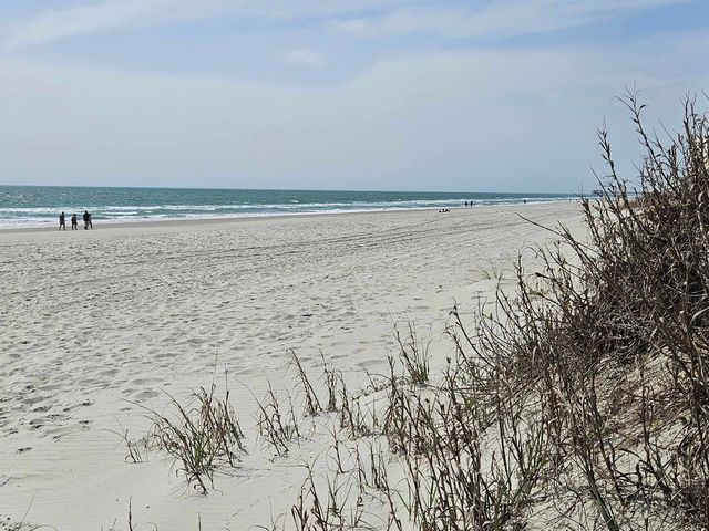 1818 Kingfisher Dr., Surfside Beach, SC 29575