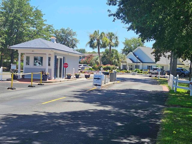 1818 Kingfisher Dr., Surfside Beach, SC 29575