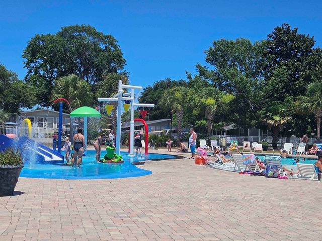 1818 Kingfisher Dr., Surfside Beach, SC 29575