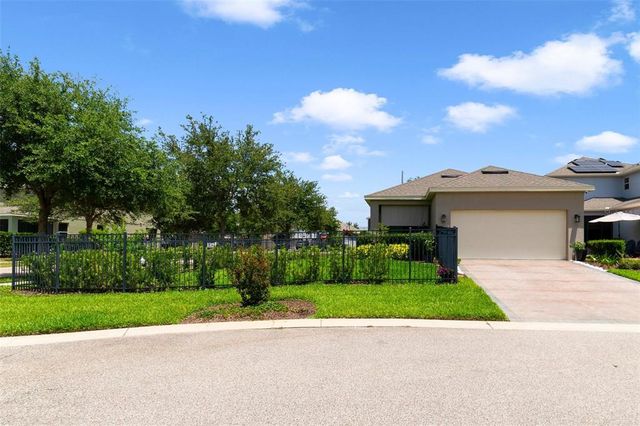 8262 BAYVIEW CROSSING DRIVE, Winter Garden, FL 34787