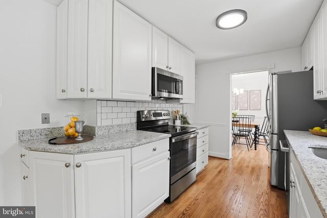 7521 DOLCE DR, Annandale, VA 22003