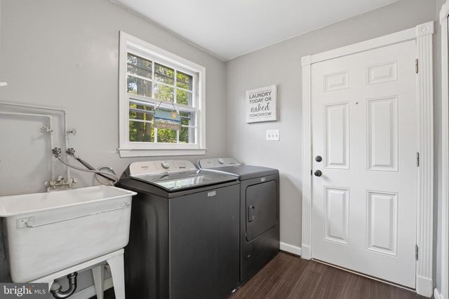 7521 DOLCE DR, Annandale, VA 22003