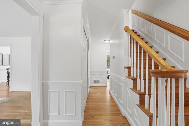 7521 DOLCE DR, Annandale, VA 22003