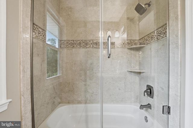 7521 DOLCE DR, Annandale, VA 22003