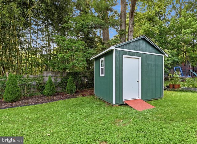 7521 DOLCE DR, Annandale, VA 22003