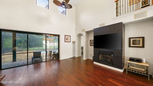 2512 TUSCAN OAKS Lane, Jacksonville, FL 32223