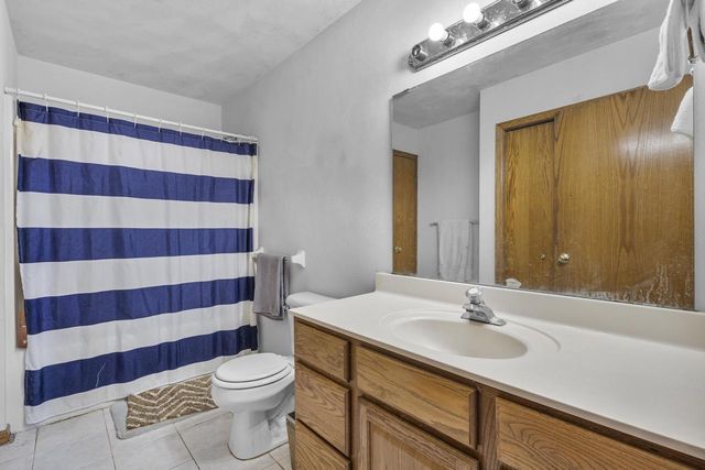 1086 Stonewood Crossing, Sun Prairie, WI 53590