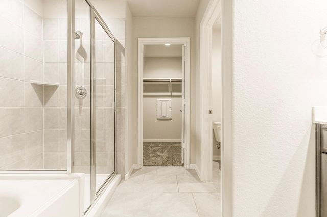 7558 Highland Chase Drive, Richmond, TX 77407