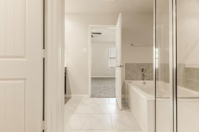 7558 Highland Chase Drive, Richmond, TX 77407