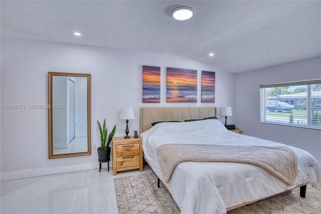 132 Almar Drive, Wilton Manors, FL 33334