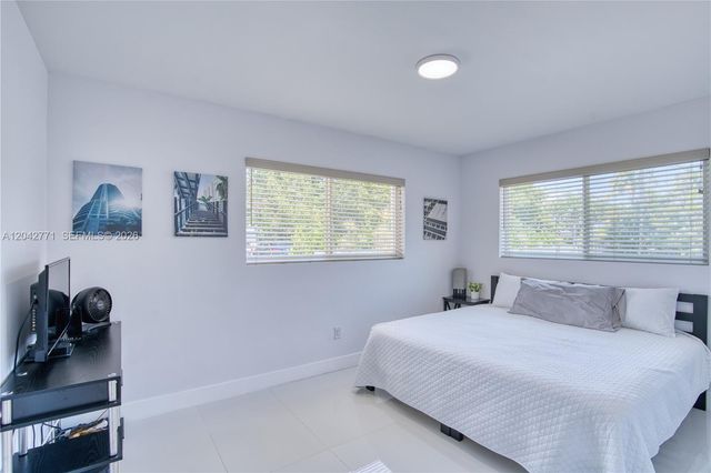 132 Almar Drive, Wilton Manors, FL 33334
