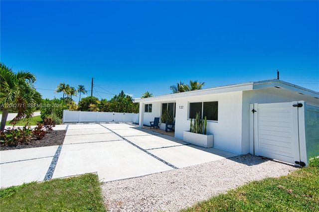 132 Almar Drive, Wilton Manors, FL 33334