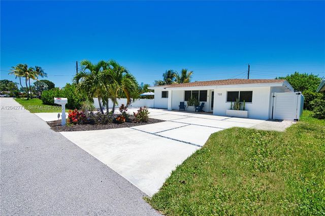 132 Almar Drive, Wilton Manors, FL 33334