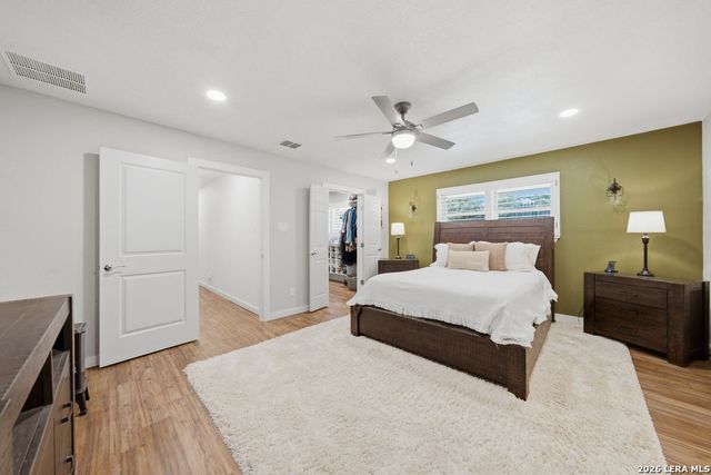 9242 GARDEN RIDGE DR, San Antonio, TX 78266