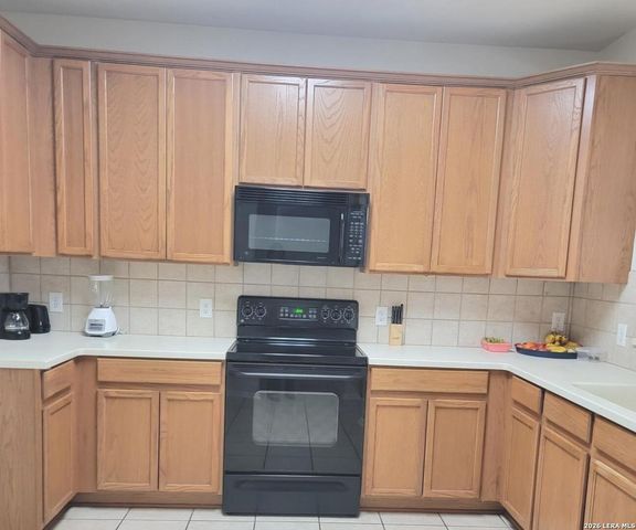 2616 GRAYSON WAY, San Antonio, TX 78232