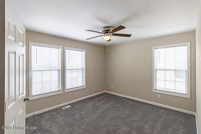 143 Deerfield Ct, Shepherdsville, KY 40165