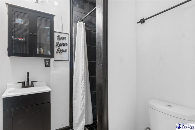 607 Welch Rd, Timmonsville, SC 29161