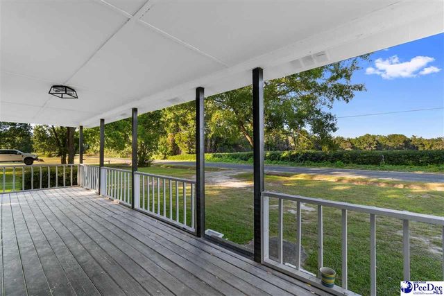 607 Welch Rd, Timmonsville, SC 29161